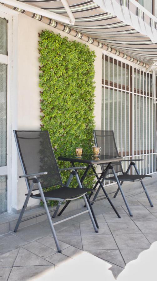 Apartament Cozy Near The Park With Huge Verandah.
